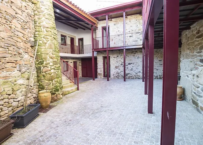 Casa Mirandes Rural 미란다도두로