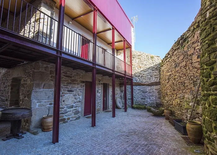 Casa Mirandes Rural Lantgård Miranda do Douro