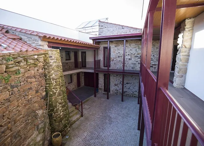 Casa Mirandes Rural Lantgård *