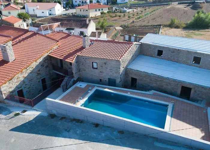 Casa Mirandes Rural Lantgård Miranda do Douro